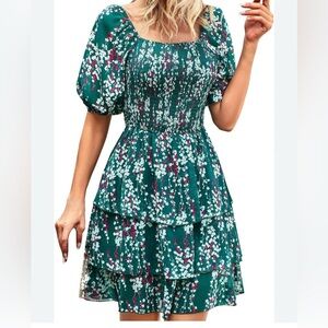 Green floral dress layered w/sheer sleeves size L worn once